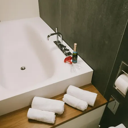 Nocleg ze śniadaniem Suave Luxury *